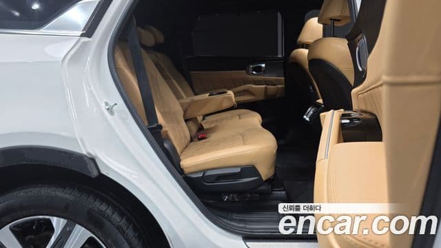 Kia Sorento 2022 — ფოტო 12/20