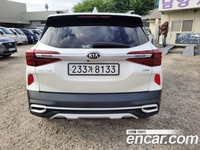Kia Seltos 2020 — ფოტო 3/16
