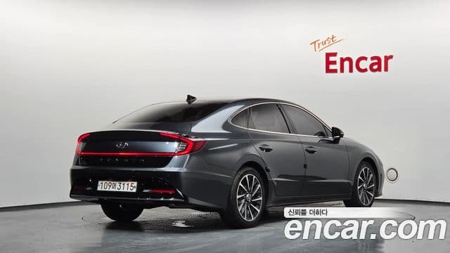 Hyundai Sonata 2022 — Şəkil 2/20