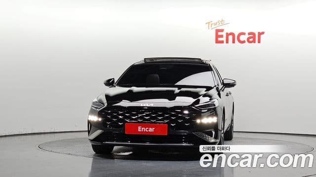 Kia K8 2023 — Photo 8/20