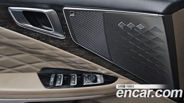Kia K8 2023 — Photo 13/20