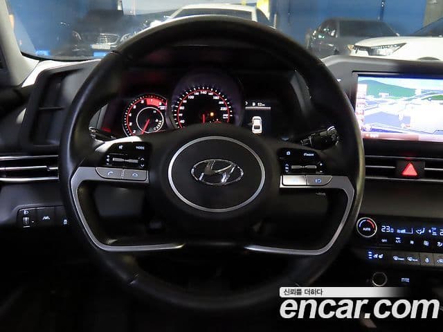 Hyundai Avante 2021 — ფოტო 18/20