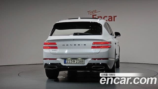 Genesis GV80 2020 — ფოტო 4/20
