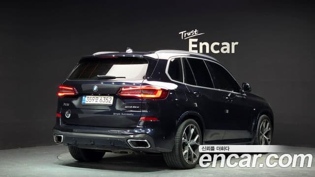 BMW X5 2021 — ფოტო 2/20
