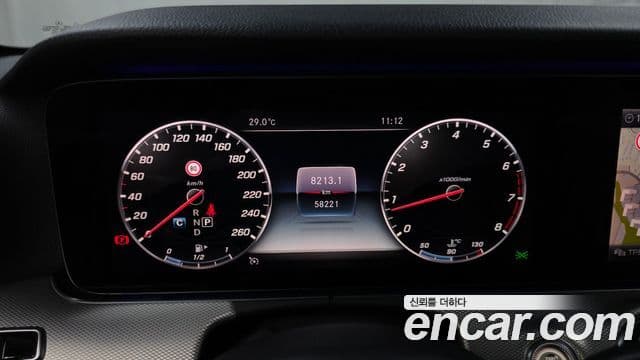 Mercedes-Benz E-Class 2019 — Şəkil 8/20