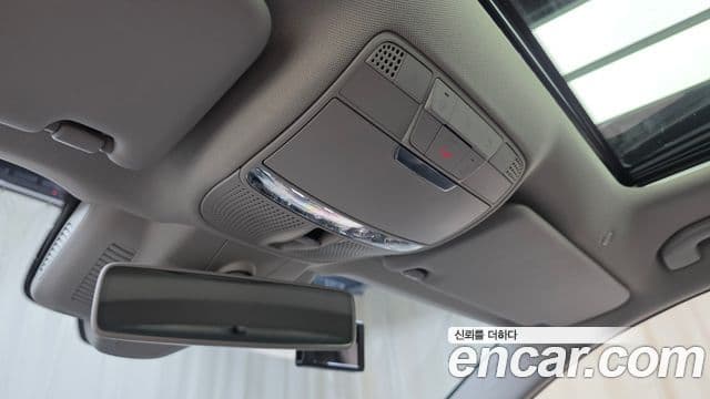 Mercedes-Benz E-Class 2019 — Şəkil 18/20