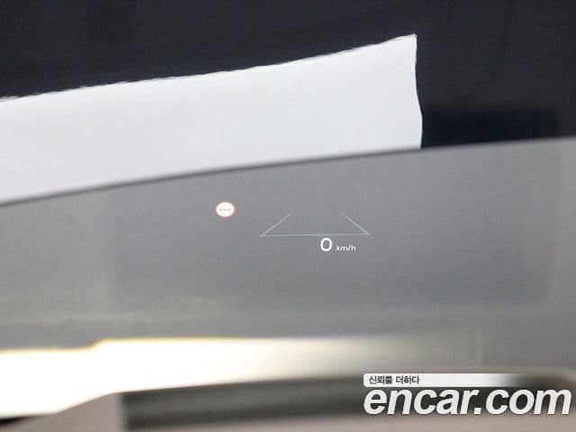 Kia Carnival 2024 — ფოტო 6/20