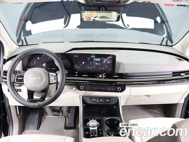 Kia Carnival 2024 — ფოტო 14/20