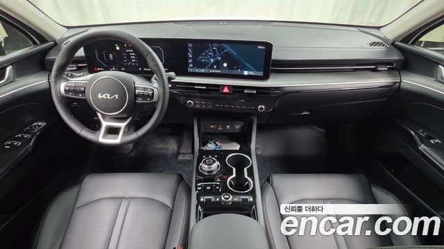 Kia K5 2025 — Şəkil 7/20