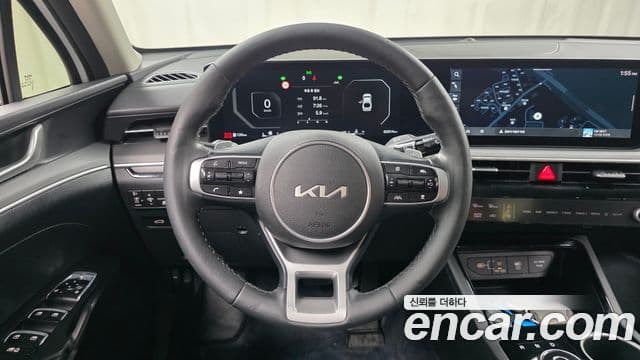 Kia K5 2025 — Şəkil 14/20