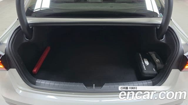 Kia K5 2025 — Şəkil 16/20