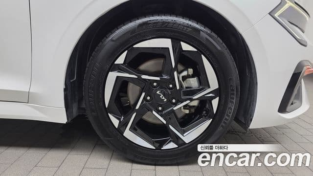 Kia K5 2025 — Photo 20/30
