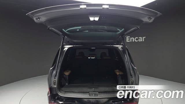 Hyundai Santa Fe 2024 — фото 20 из 20