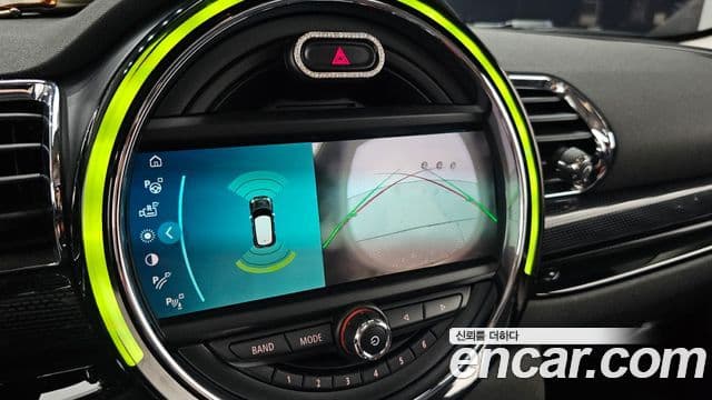Mini Cooper Clubman 2019 — Şəkil 15/20