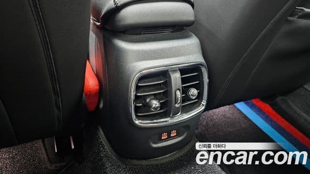 Mini Cooper Clubman 2019 — Şəkil 17/20