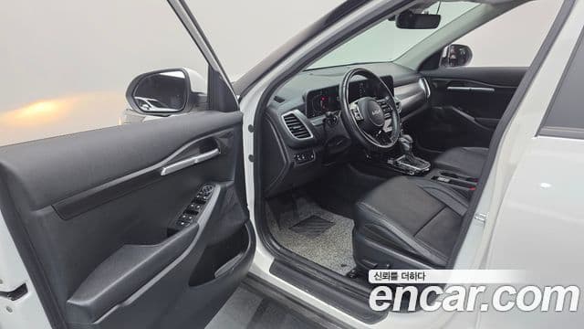 Kia Seltos 2022 — Şəkil 9/20