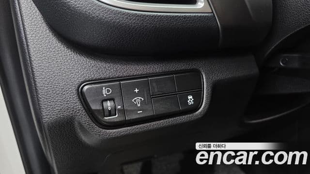 Kia Seltos 2022 — Şəkil 16/20
