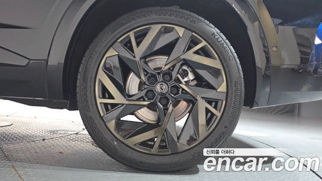 Renault Samsung Grand Koleos 2025 — ფოტო 12/33