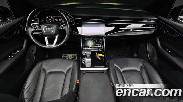 Audi Q7 2022 — Şəkil 7/20