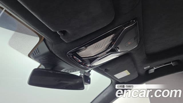 BMW 7 Series 2021 — фото 20 из 20