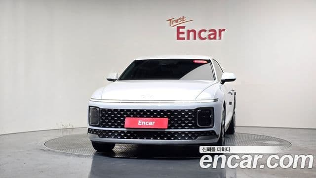 Hyundai Grandeur Hybrid 2025 — ფოტო 29/30