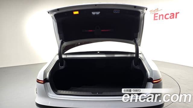 Hyundai Grandeur Hybrid 2025 — ფოტო 11/30
