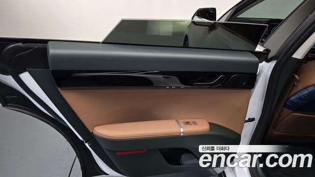 Hyundai Grandeur Hybrid 2025 — ფოტო 16/30