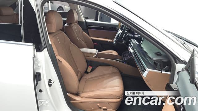 Hyundai Grandeur Hybrid 2025 — ფოტო 20/30