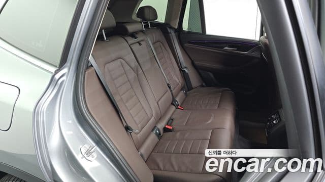 BMW X3 2022 — Фото 12/20