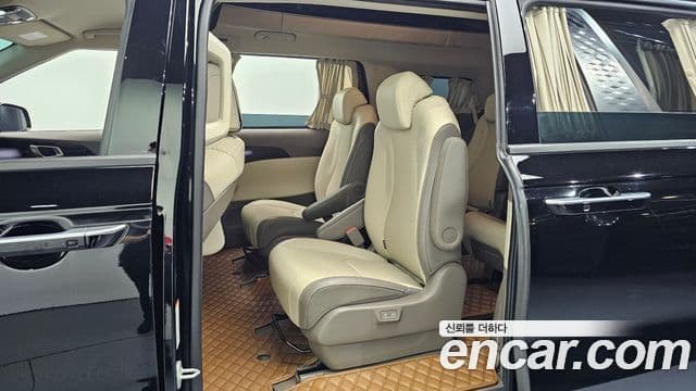 Kia Carnival 2022 — Şəkil 12/20