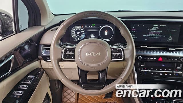 Kia Carnival 2022 — Şəkil 13/20
