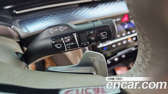 Kia Carnival 2022 — Şəkil 19/20