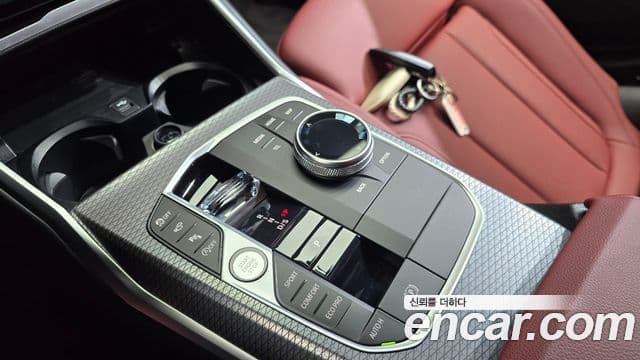 BMW 3 Series 2025 — Photo 16/34
