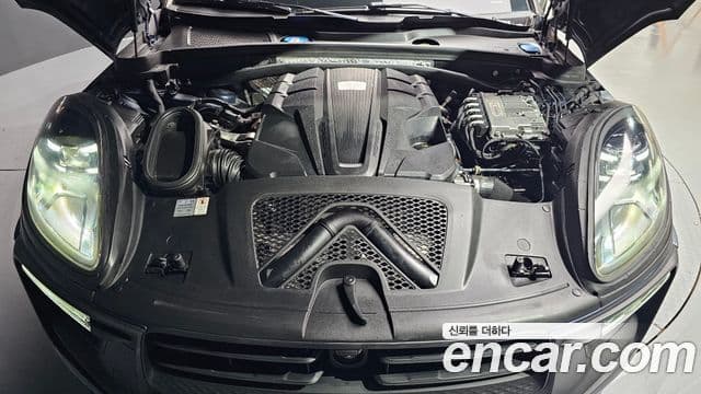 Porsche Macan 2021 — Şəkil 6/20