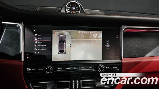 Porsche Macan 2021 — Şəkil 14/20