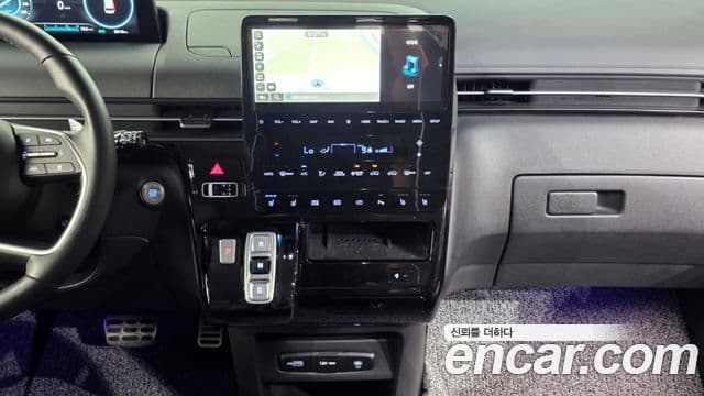 Hyundai Staria 2024 — Фото 14/20