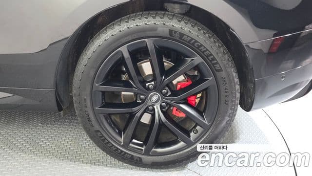 Land Rover Range Rover Sport 2025 — Photo 25/37