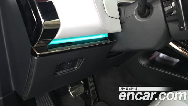 Land Rover Range Rover Sport 2025 — Photo 5/37