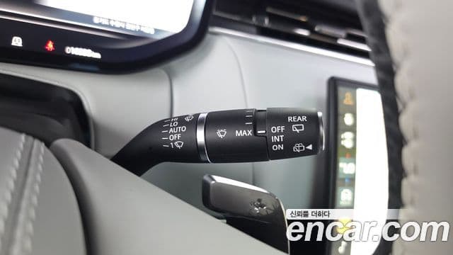 Land Rover Range Rover Sport 2025 — Photo 2/37