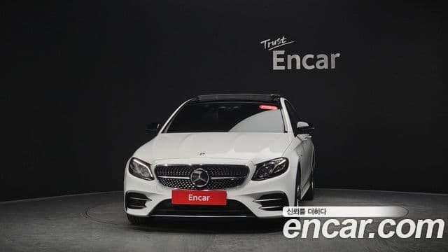 Mercedes-Benz E-Class 2019 — ფოტო 3/20