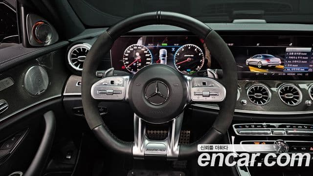 Mercedes-Benz E-Class 2019 — ფოტო 13/20