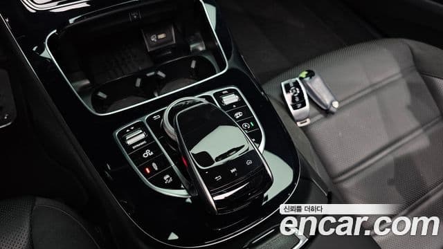 Mercedes-Benz E-Class 2019 — Фото 20/20