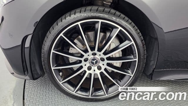 Mercedes-Benz CLS-Class 2021 — Фото 5/20