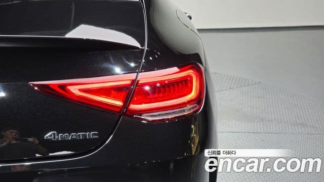 Mercedes-Benz CLS-Class 2021 — Photo 15/37