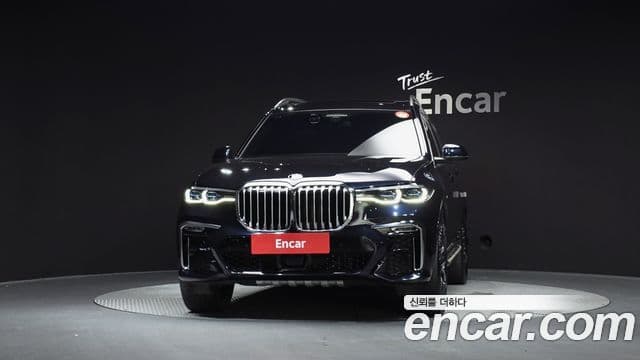 BMW X7 2022 — ფოტო 3/20