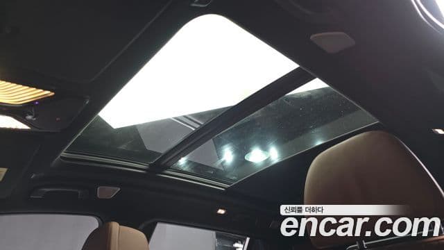 BMW X7 2022 — ფოტო 19/20