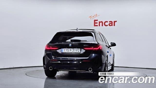 BMW 1 Series 2021 — Şəkil 3/20