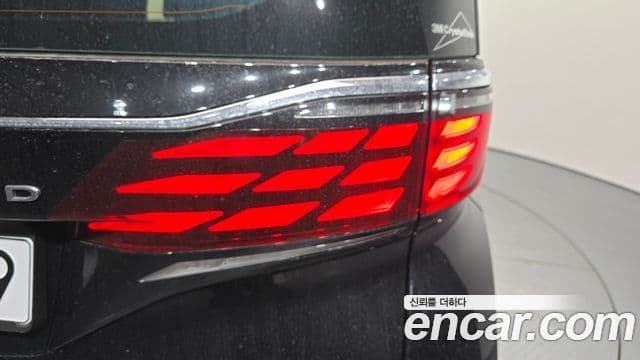 Toyota Alphard 2025 — Şəkil 13/36