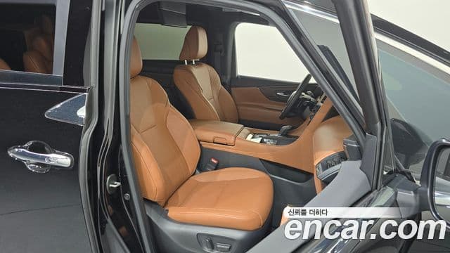 Toyota Alphard 2025 — Şəkil 29/36