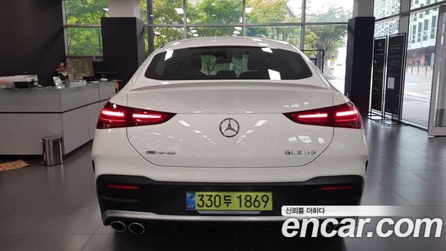 Mercedes-Benz GLE-Class 2025 — ფოტო 3/17